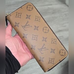 Reverse Clemence Wallet